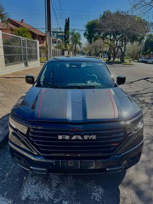 RAM RAMPAGE 2.0 HURRICANE 4 TURBO GASOLINA R/T 4X4 AUTOMÁTICO
